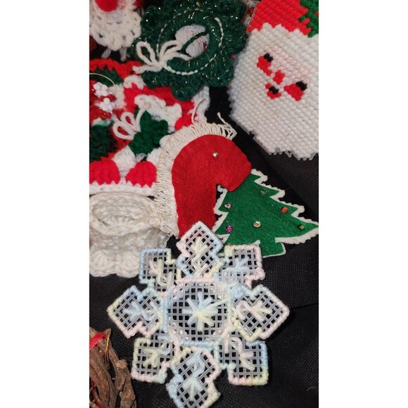 Crocheted Christmas Ornaments Set Of 28 Handmade Decor Wreaths Santa Stockings T - Picture 11 of 13